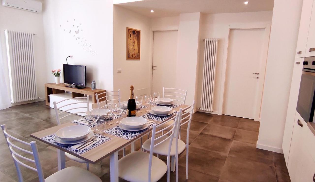Lux Family Apartment Бардолино Екстериор снимка
