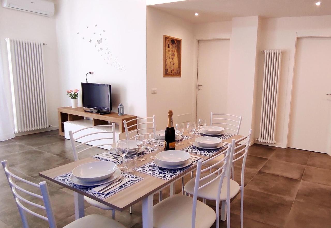 Lux Family Apartment Бардолино Екстериор снимка